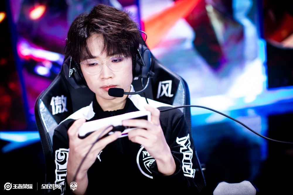 然而赛场上 然而赛场上