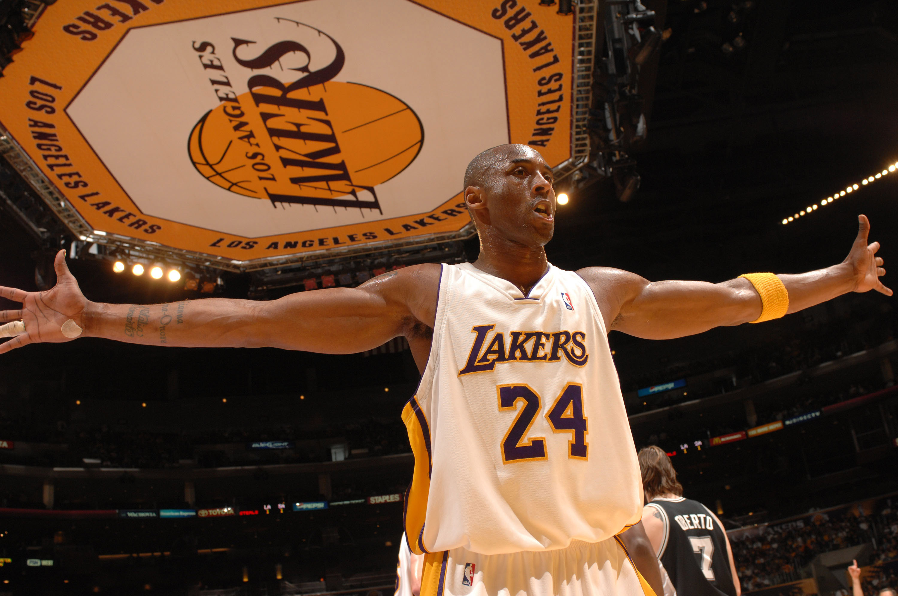 场强强对话 场强强对话